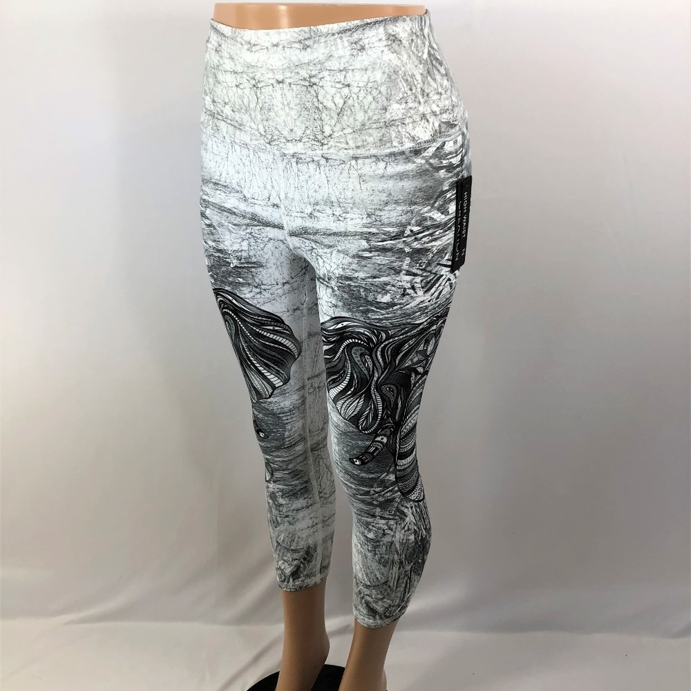 Evolution & Creation Blk & White Leggings Elephant